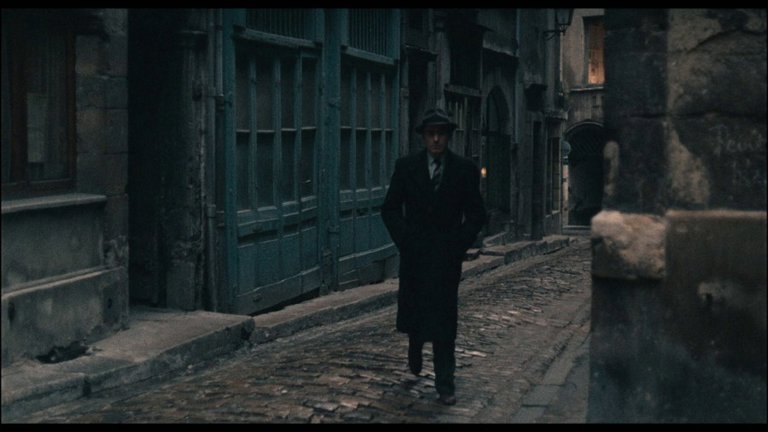 Screen capture from Army of Shadows