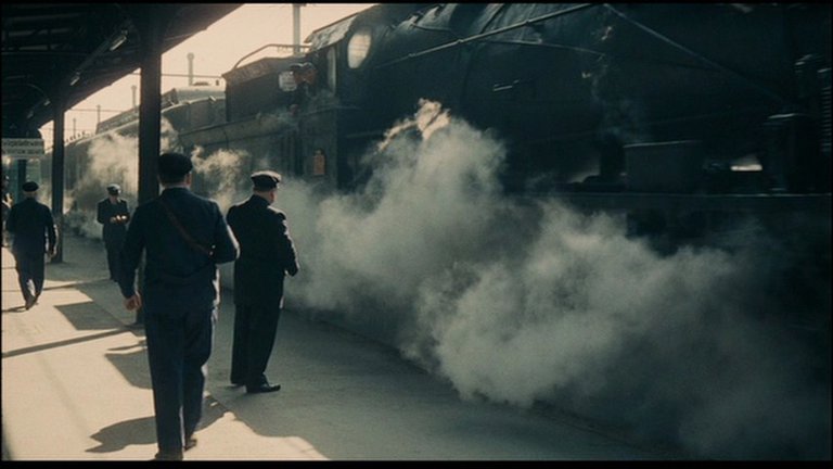 Screen capture from Army of Shadows