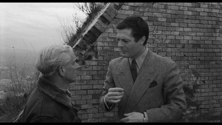 Screen capture from L'Assassino