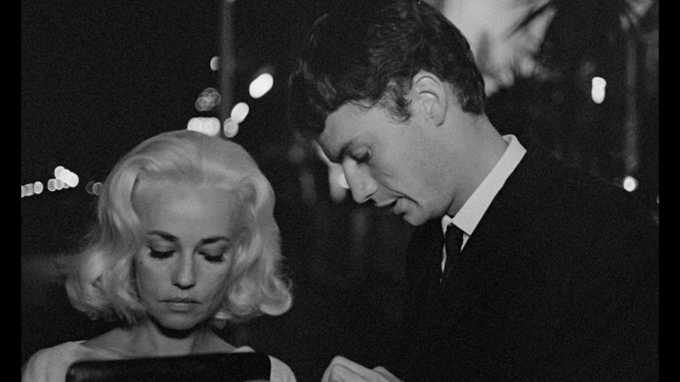 Screen capture from Bay of Angels