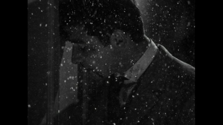 Screen capture from Le beau Serge