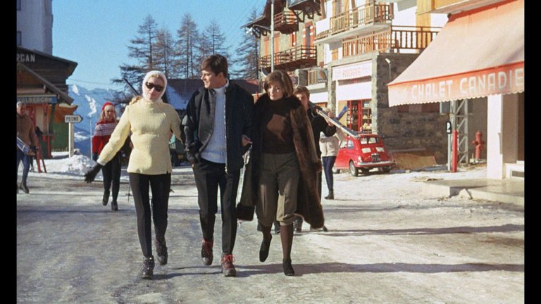 Screen capture from Belle de jour