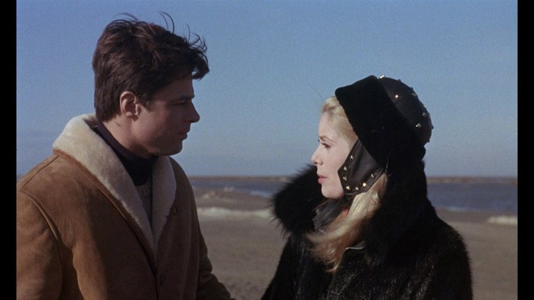 Screen capture from Belle de jour