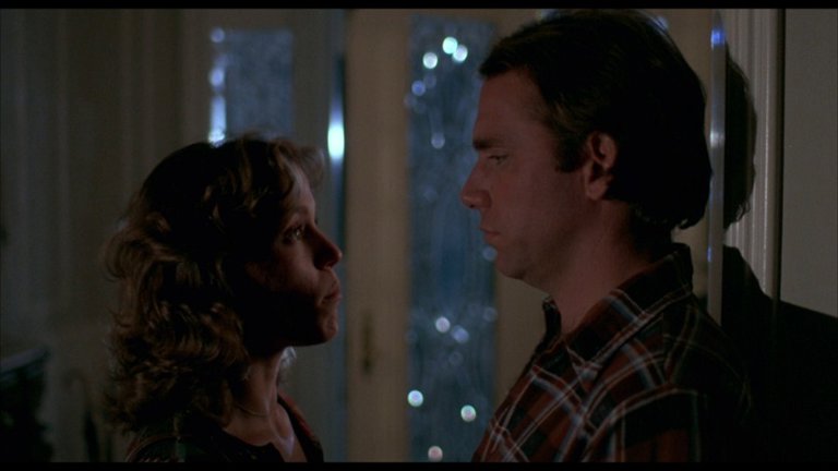 Screen capture from Blood Simple