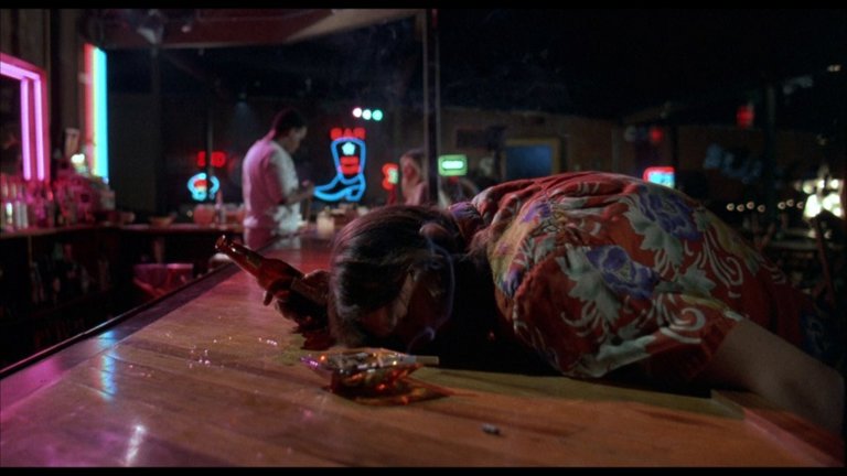 Screen capture from Blood Simple