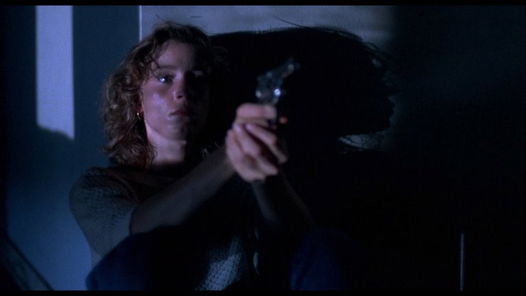 Screen capture from Blood Simple