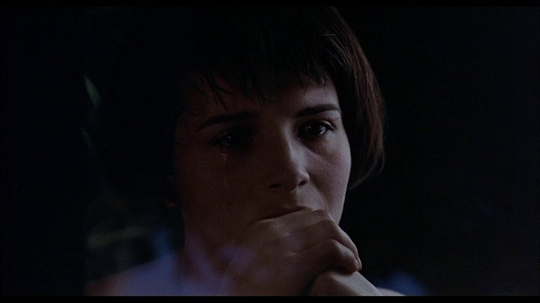 Screen capture from Three Colors