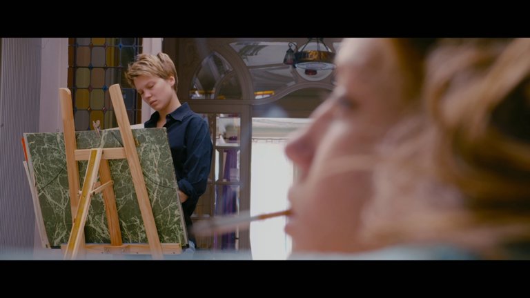 Screen capture from Blue Is the Warmest Color