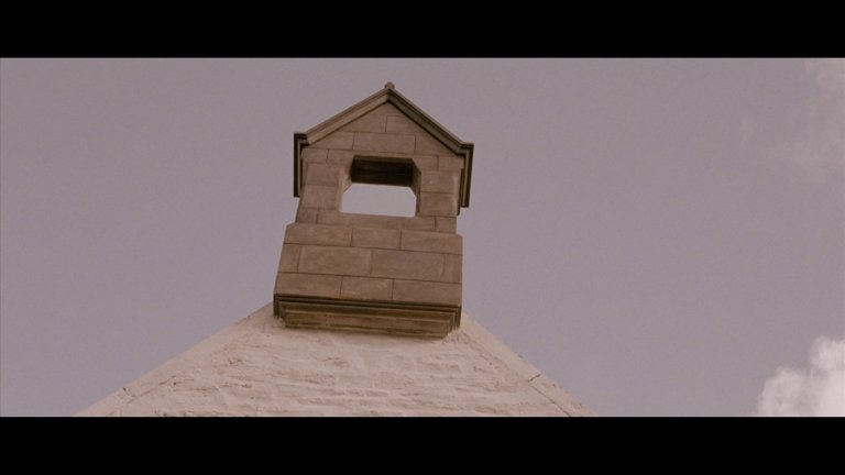 Screen capture from Breaking the Waves