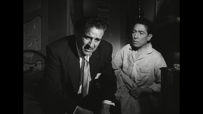 Screen capture from Él