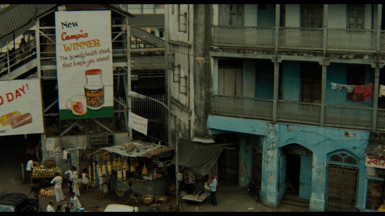 Screen capture from Salaam Bombay!