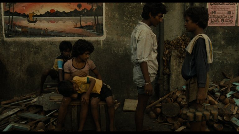 Screen capture from Salaam Bombay!