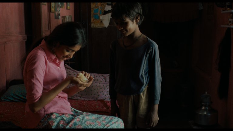 Screen capture from Salaam Bombay!