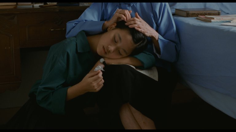 Screen capture from Yi Yi