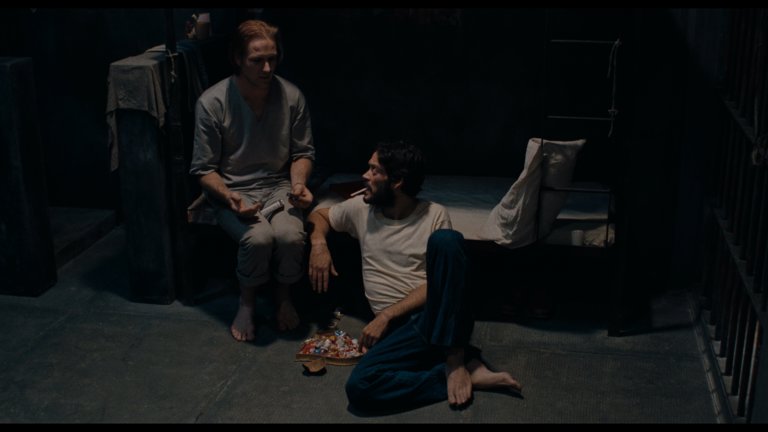 Screen capture from Kiss of the Spider Woman