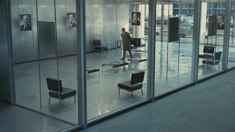 Screen capture from PlayTime