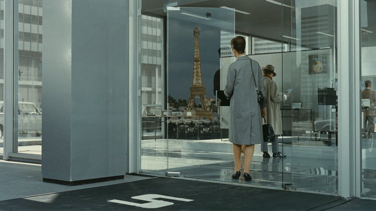 Screen capture from PlayTime