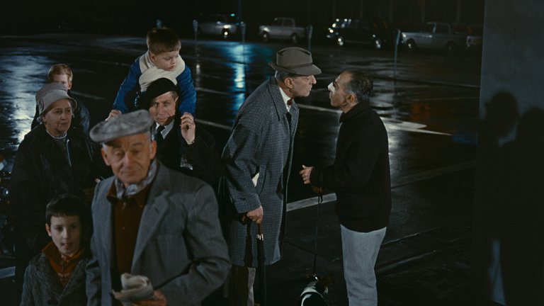 Screen capture from PlayTime