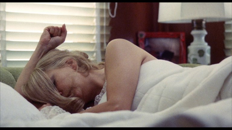 Screen capture from A Woman Under the Influence