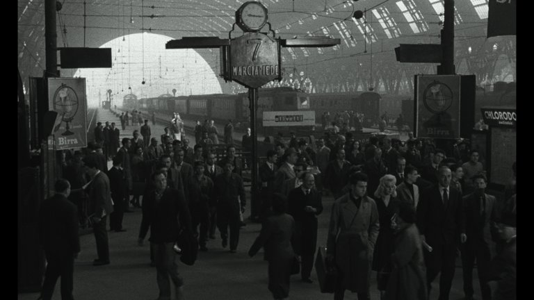 Screen capture from Classe tous risques