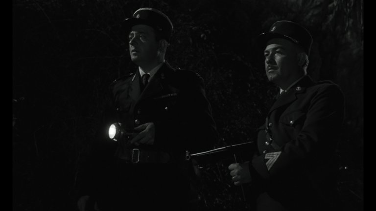Screen capture from Classe tous risques