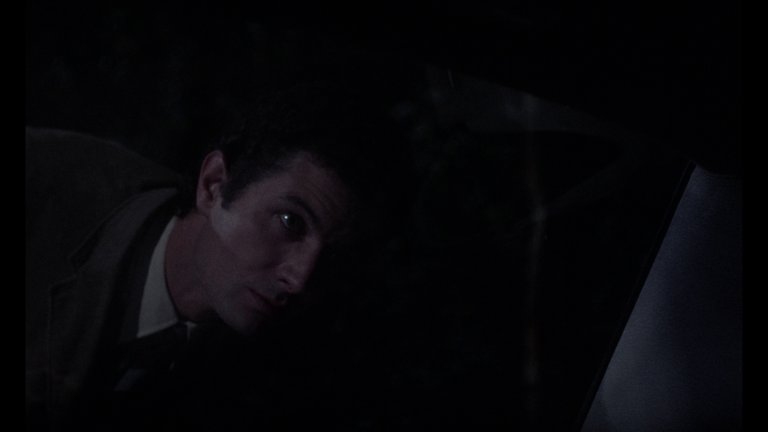 Screen capture from Une femme douce