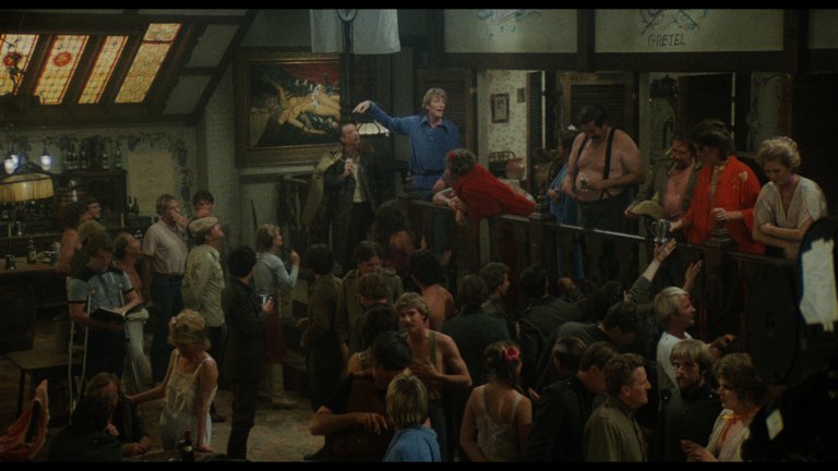 Screen capture from The Stunt Man