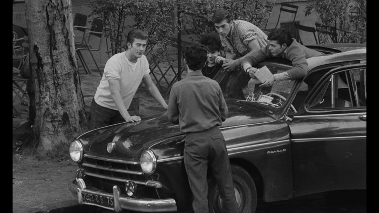 Screen capture from Time to Play: Films by Jacques Rozier