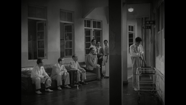 Screen capture from Stray Dog