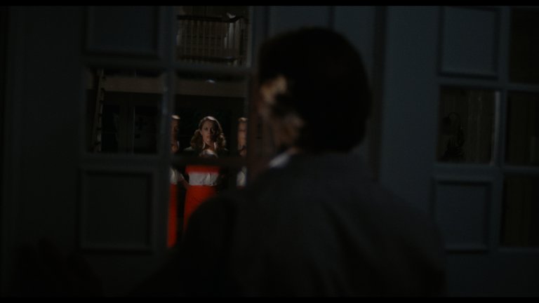 Screen capture from Body Heat