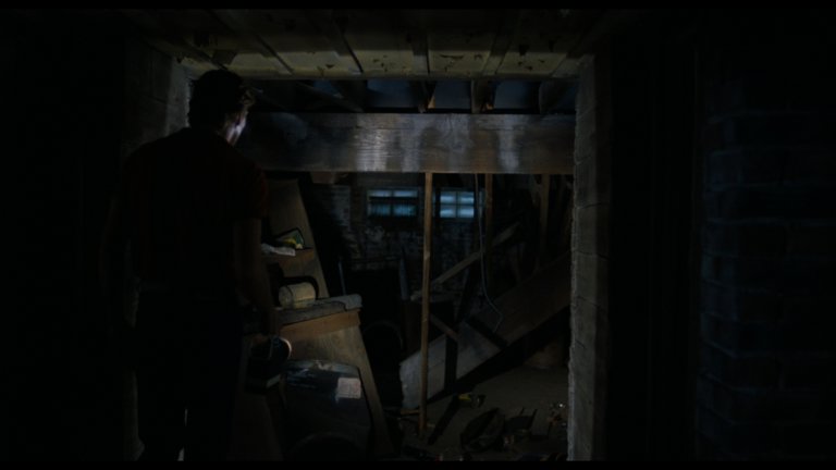 Screen capture from Body Heat
