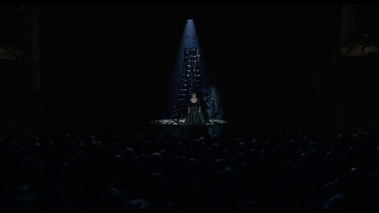 Screen capture from Sentimental Value
