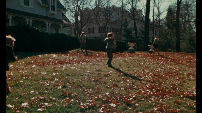 Screen capture from Desperate Living