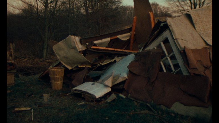 Screen capture from Desperate Living