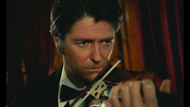 Screen capture from Solo