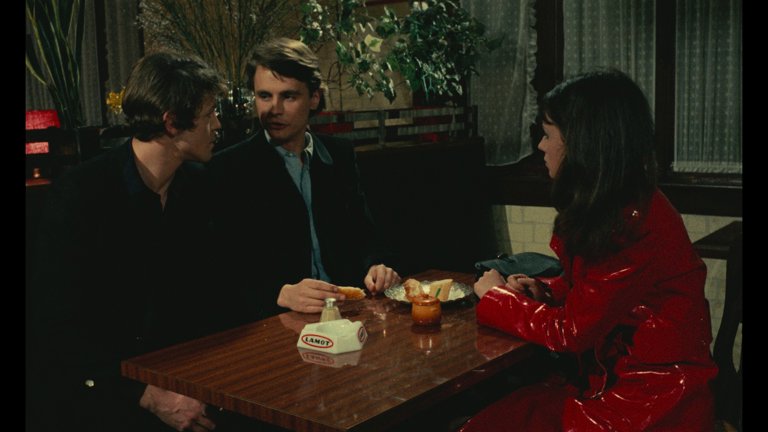 Screen capture from Solo