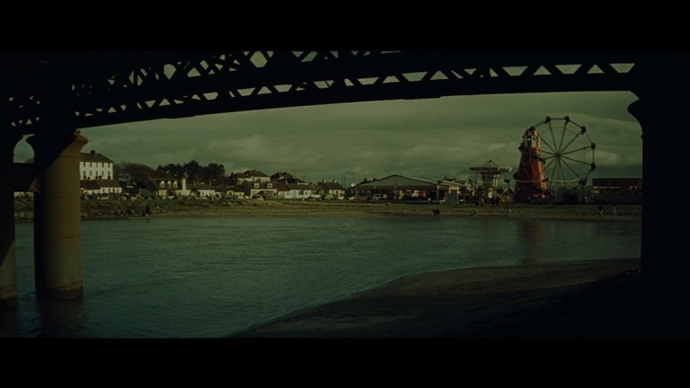 Screen capture from The Crying Game