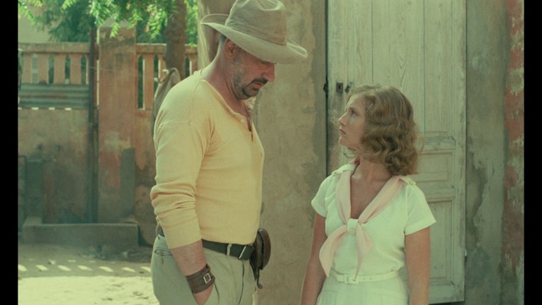 Screen capture from Coup de torchon