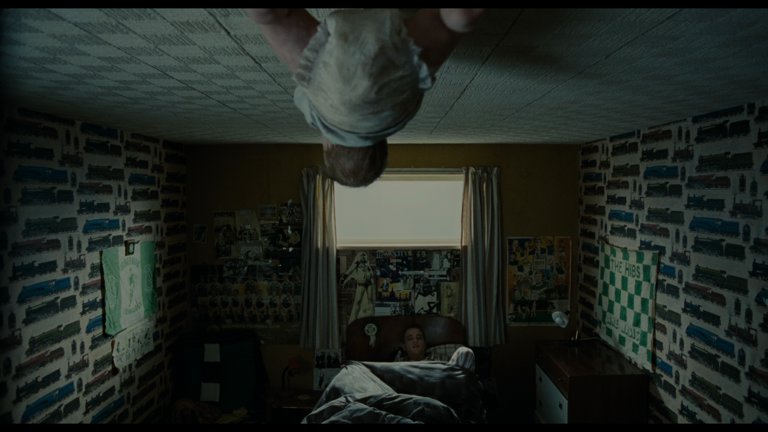 Screen capture from Trainspotting