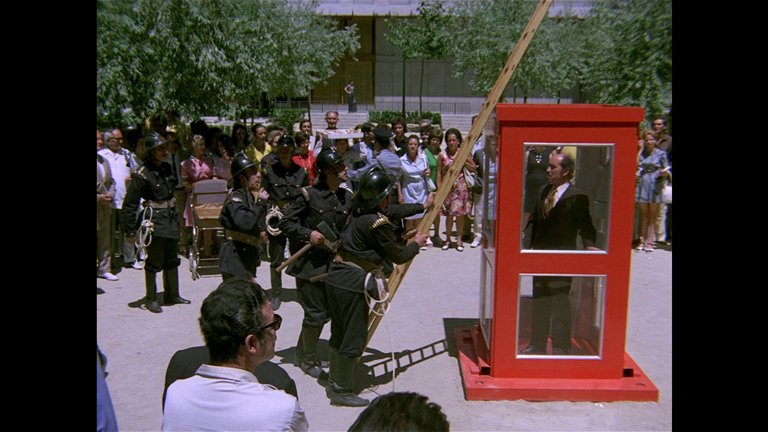 Screen capture from Two Boxes: Televised Terror in Franco's Spain