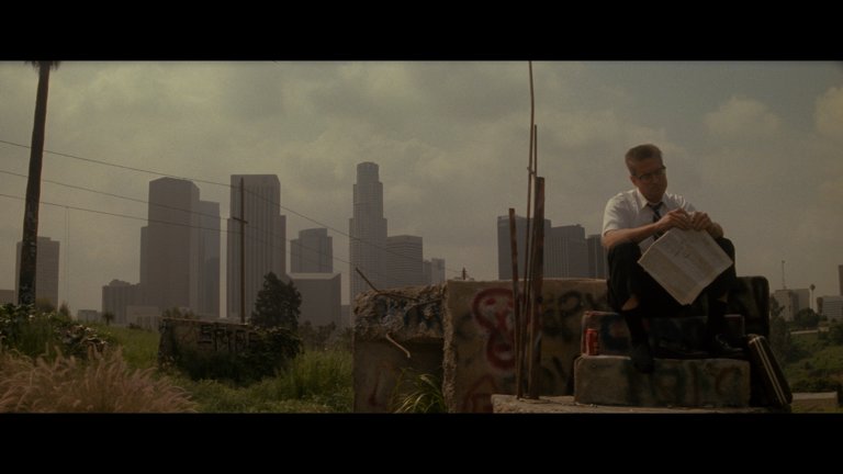 Screen capture from Falling Down