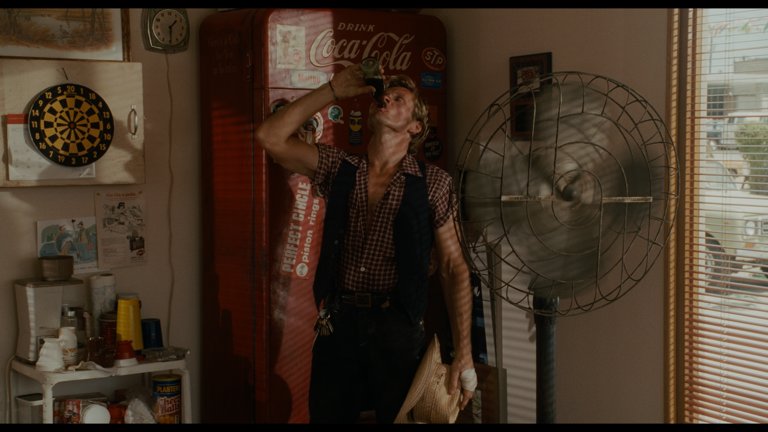 Screen capture from The Hot Spot
