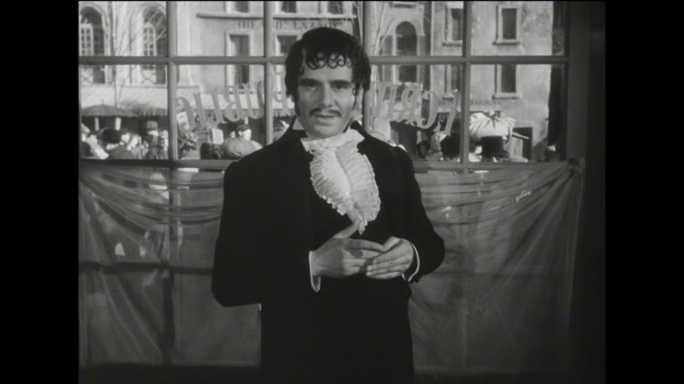 Screen capture from Children of Paradise