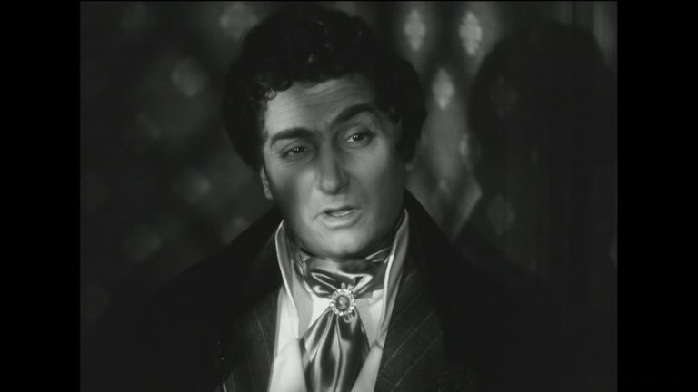 Screen capture from Children of Paradise