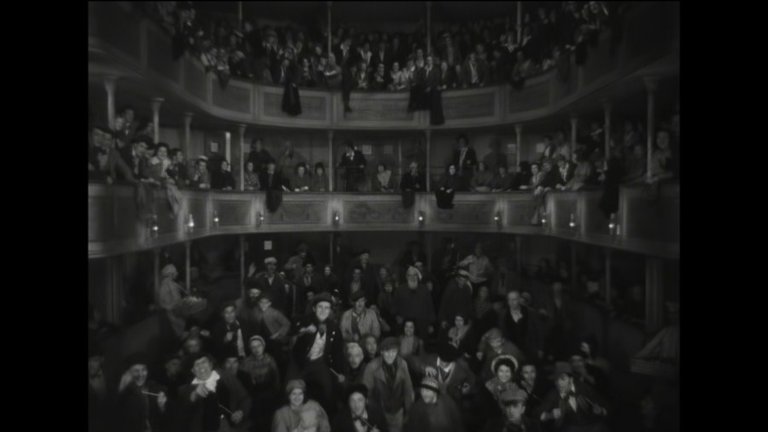 Screen capture from Children of Paradise