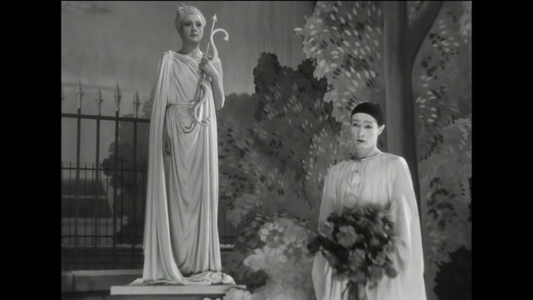 Screen capture from Children of Paradise