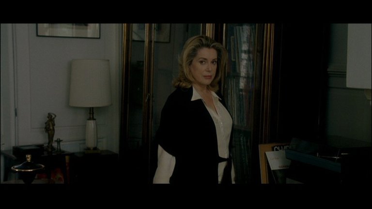 Screen capture from A Christmas Tale
