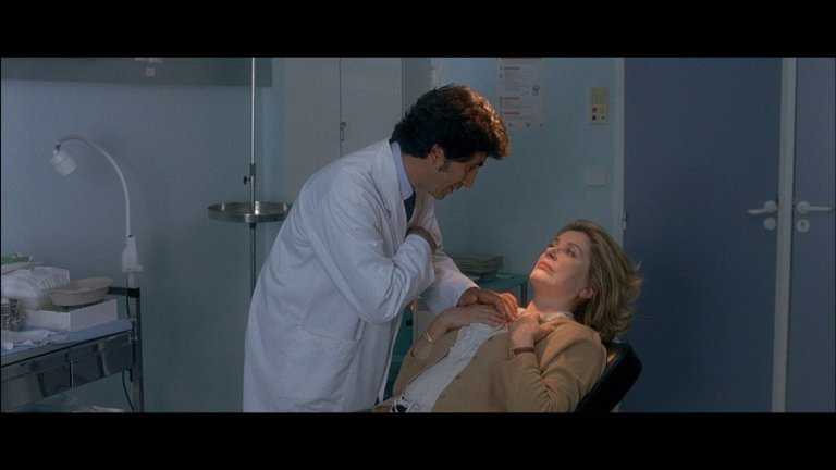 Screen capture from A Christmas Tale