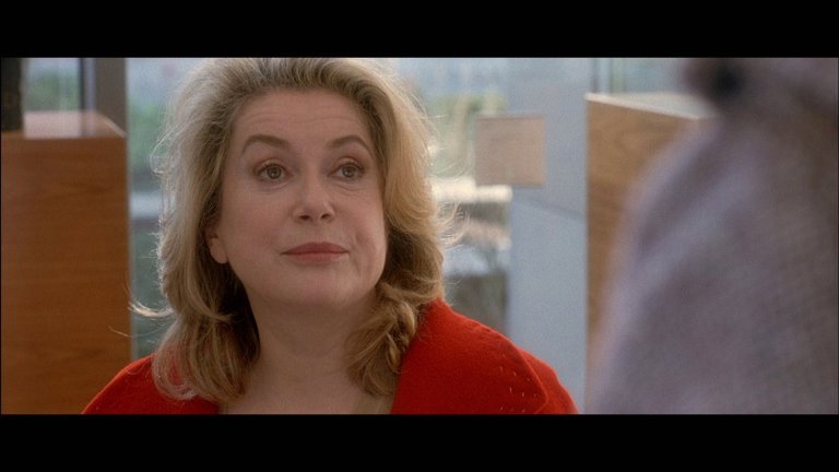 Screen capture from A Christmas Tale