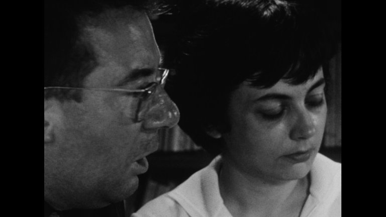 Screen capture from Chronicle of a Summer